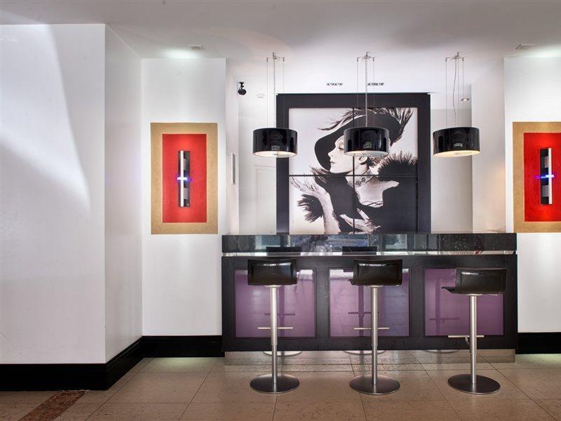 Max Brown Ku'damm, Part Of Sircle Collection Berlijn