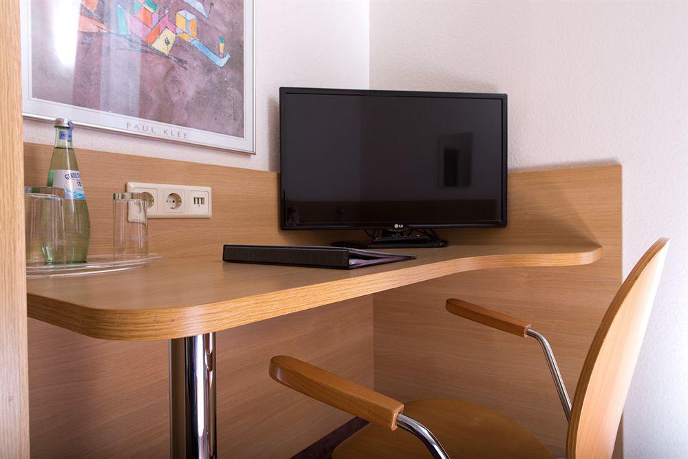 Max Brown Ku'damm, Part Of Sircle Collection Hotel 4*